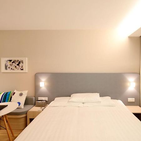 Grande Chambre Dans Charmante Maison Alsacienne Herrlisheim Ngoại thất bức ảnh